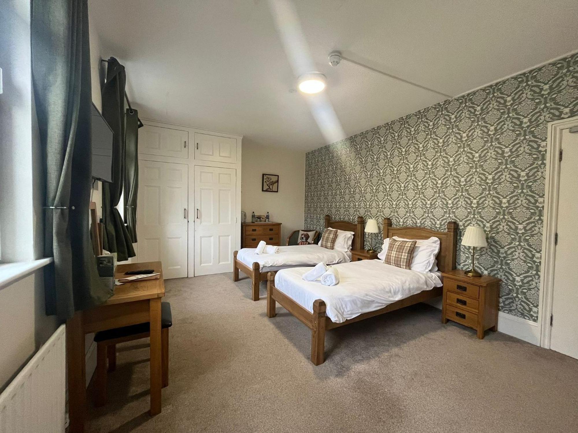 Horton Inn 2*